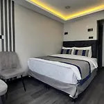 Door 3* Istanboel