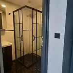 Door Hotel