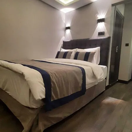 Door Hotell 3*