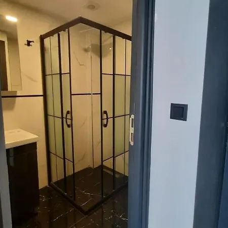 Door 호텔