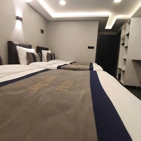 Door Provincia di Istanbul