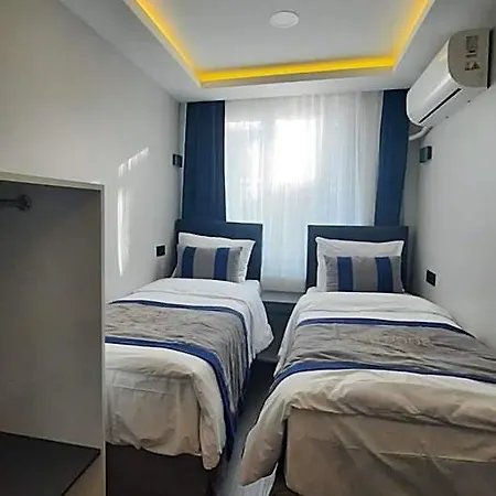 Door Hotel 3*