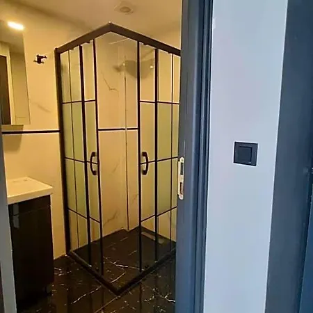 Door 3* Istanbul