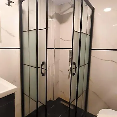 Door 3* Istanbul
