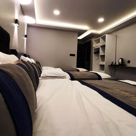 Hotell Door *